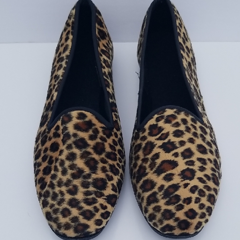 Leopard Print Slip-On Loafers for Women - Chic Animal Pattern